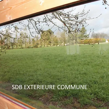 Photo Sdb Partagee A Proximite
